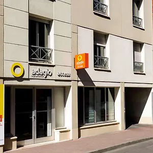 ** Apartahotel Adagio Access Vauban Francia